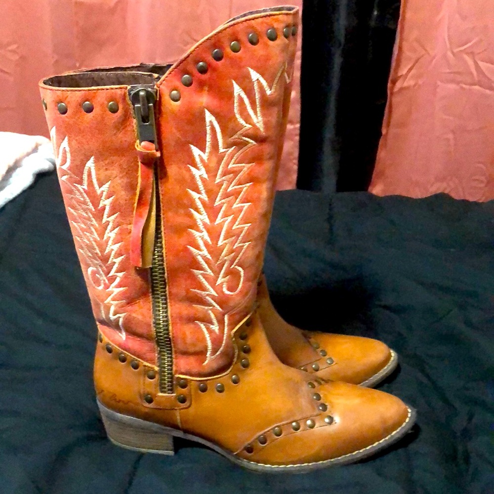 Sheryl Crow cowgirl boots size 7